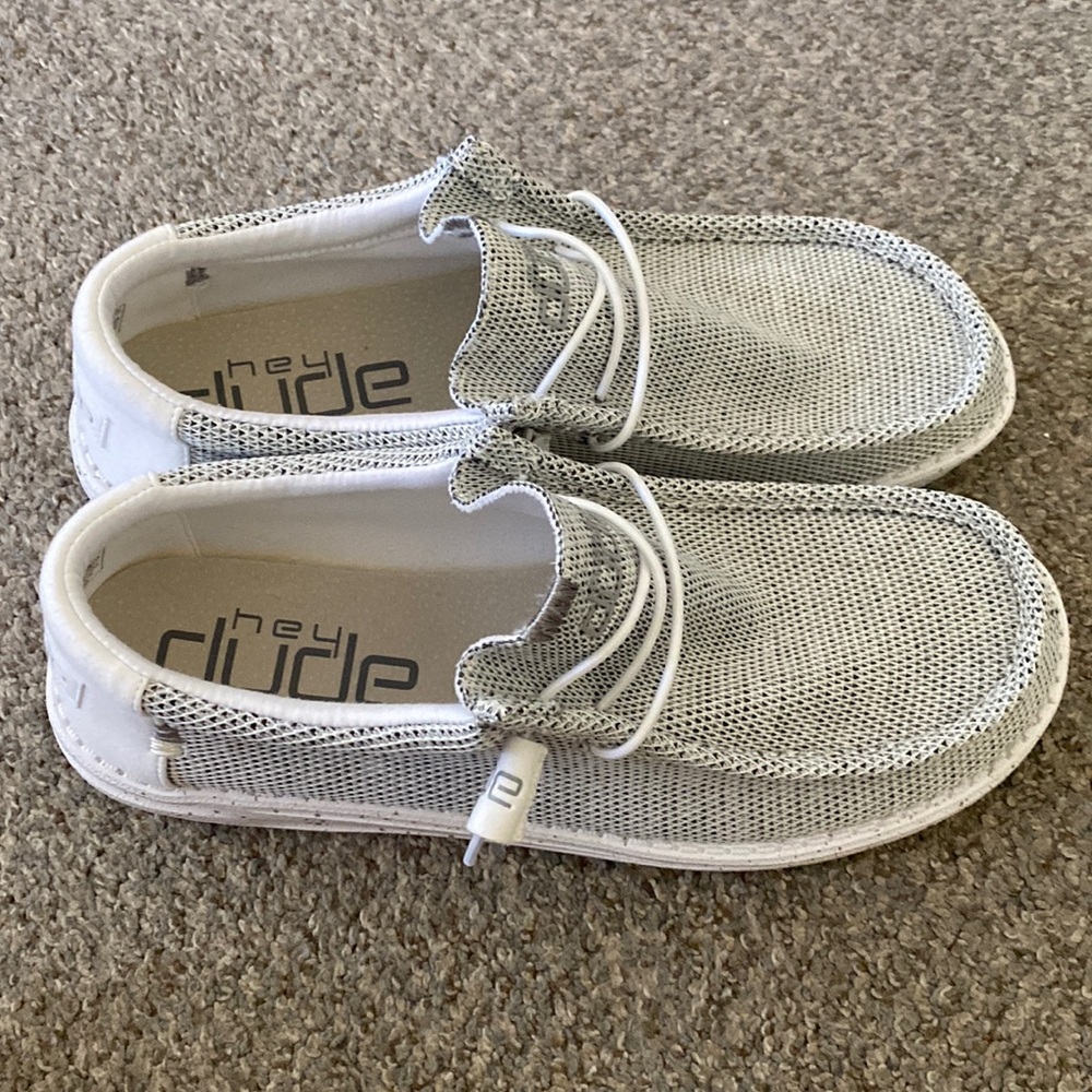 Men’s US 11Hey dudes in light grey, dark grey, and white color way